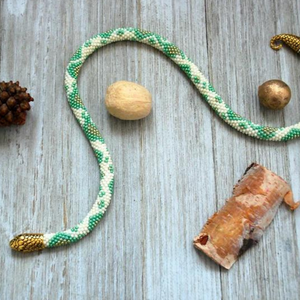 Bead Crochet Snake Necklace Pattern