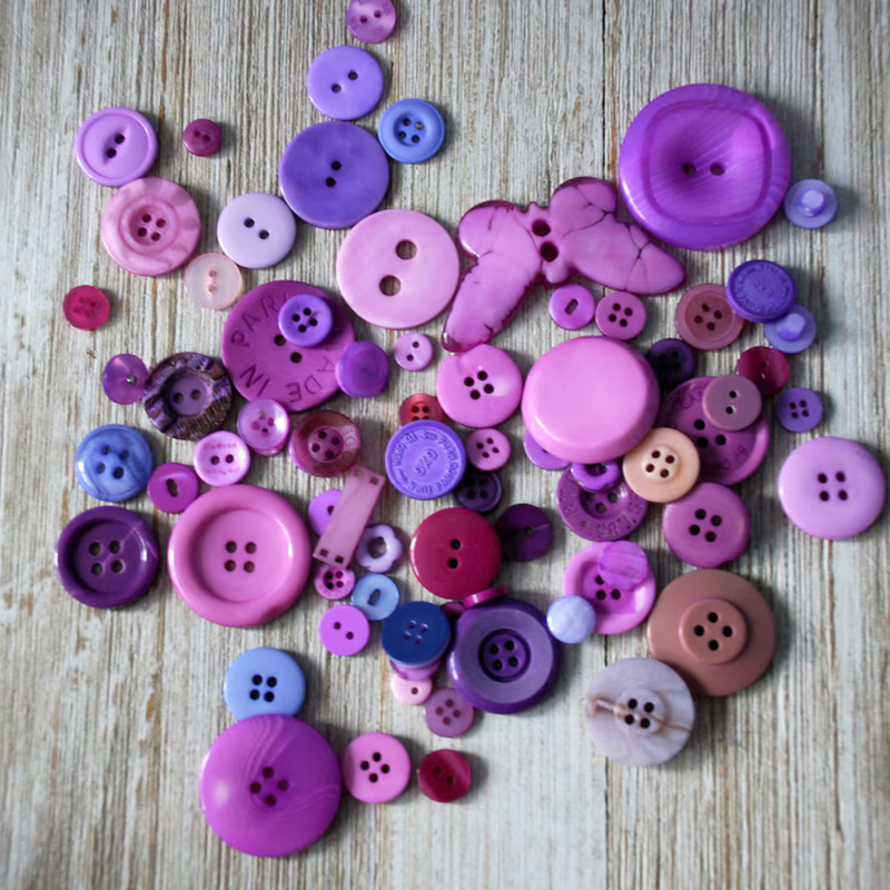 Lot of Purple Plastic Vintage Buttons