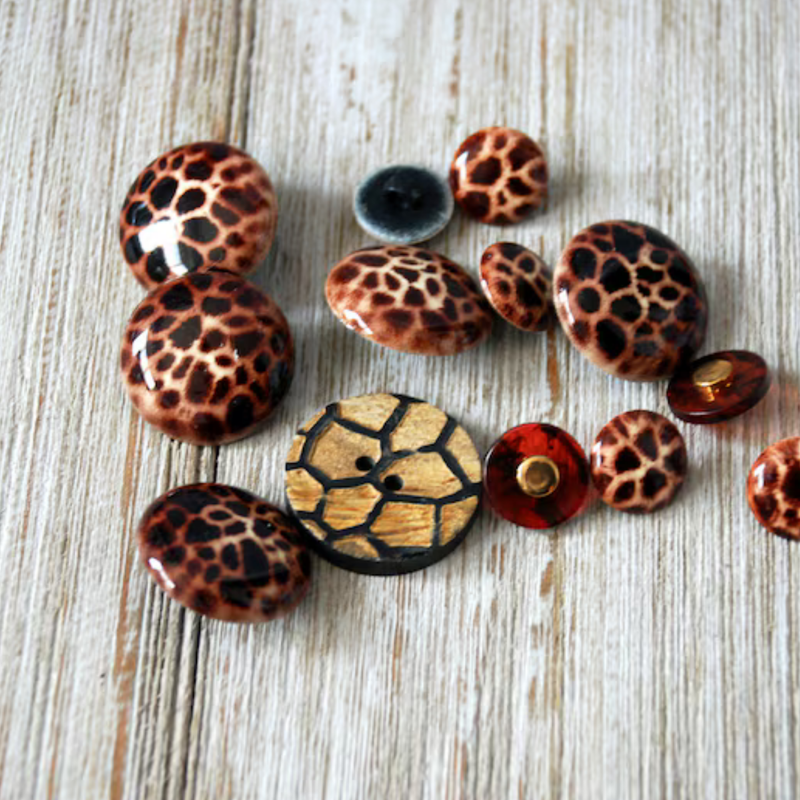 Lot of Brown Leopard Plastic Vintage Buttons