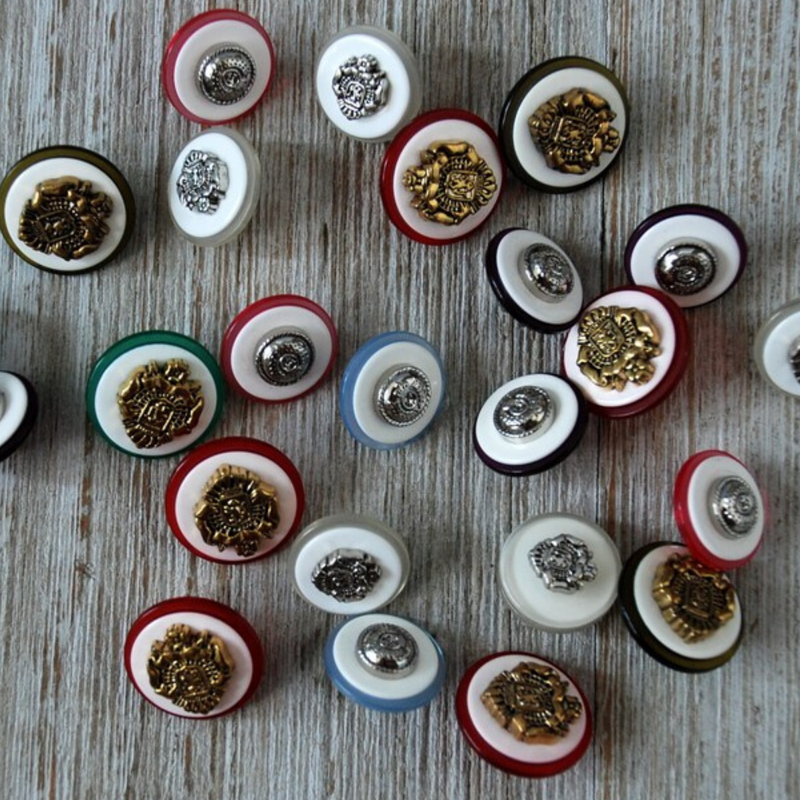 Lot of 15-20 mm Vintage Buttons