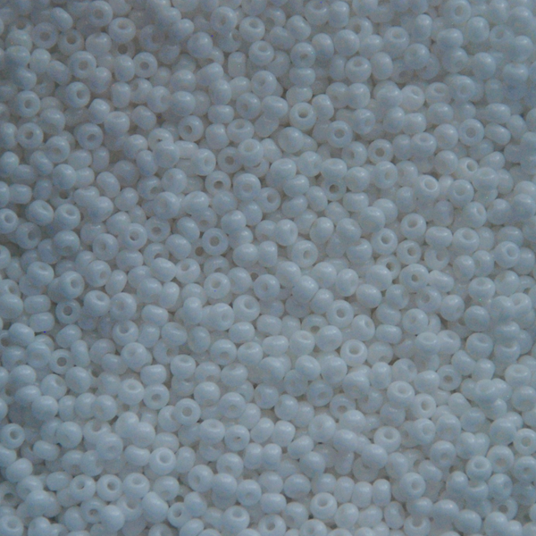 Czech Seed Beads 10/0 in White Color