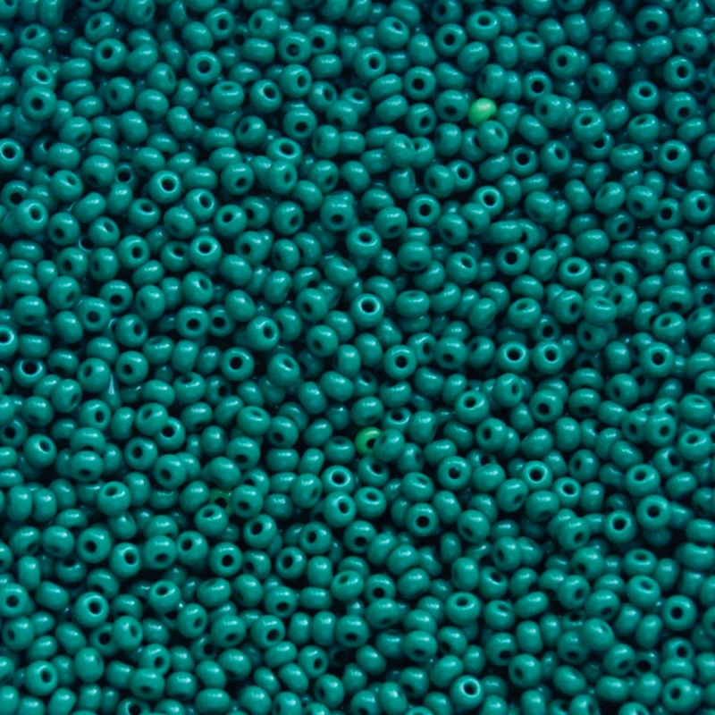 Opaque Medium Green Czech Seed Beads, 10/0