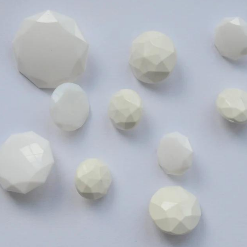 Lot of 15-30 mm Vintage White Buttons