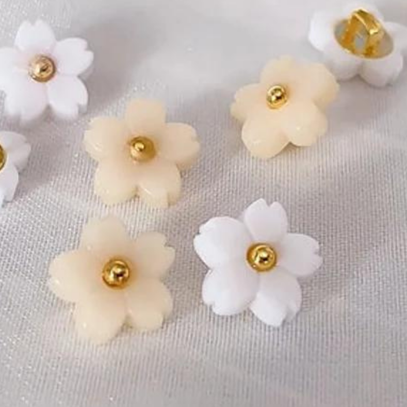 11 mm Flower Blossom Buttons