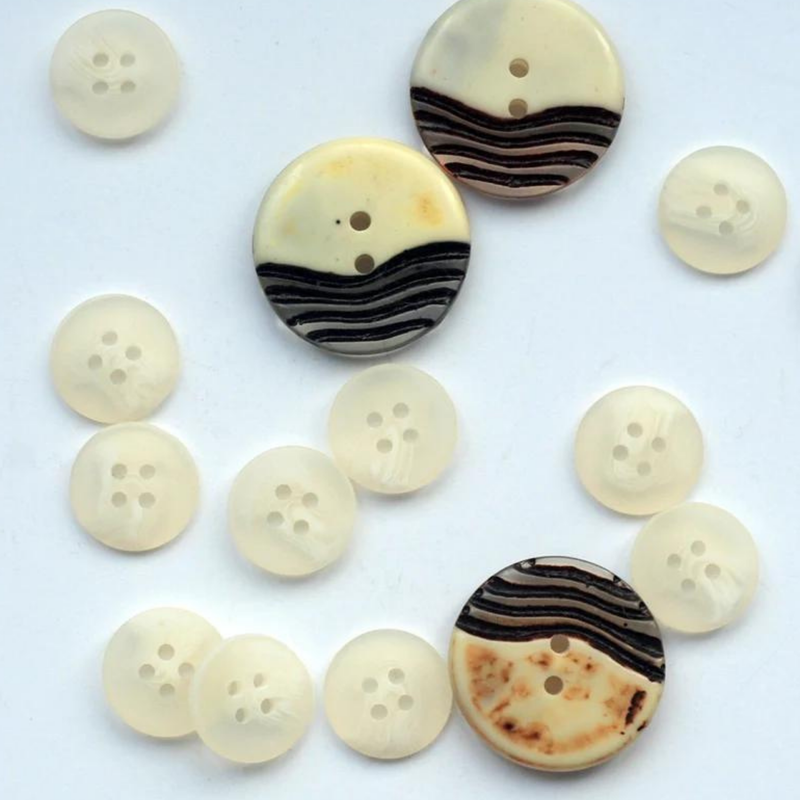 Lot of 15-25 mm Vintage Off-White Buttons