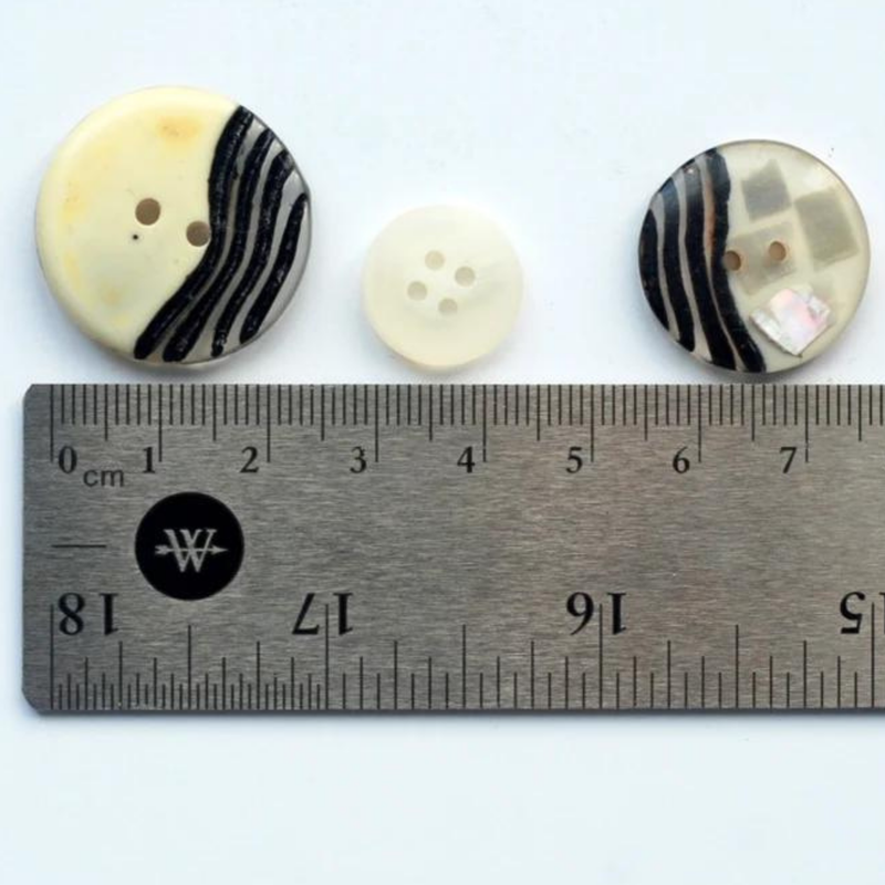 Lot of 15-25 mm Vintage Off-White Buttons