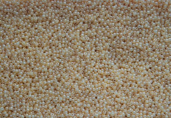 Pearl Ivory Czech Seed Beads, Size 10/0