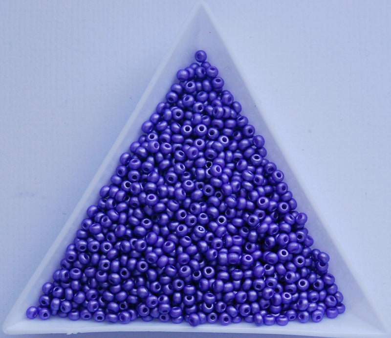 Permalux Lavender Czech Seed Beads, 10/0