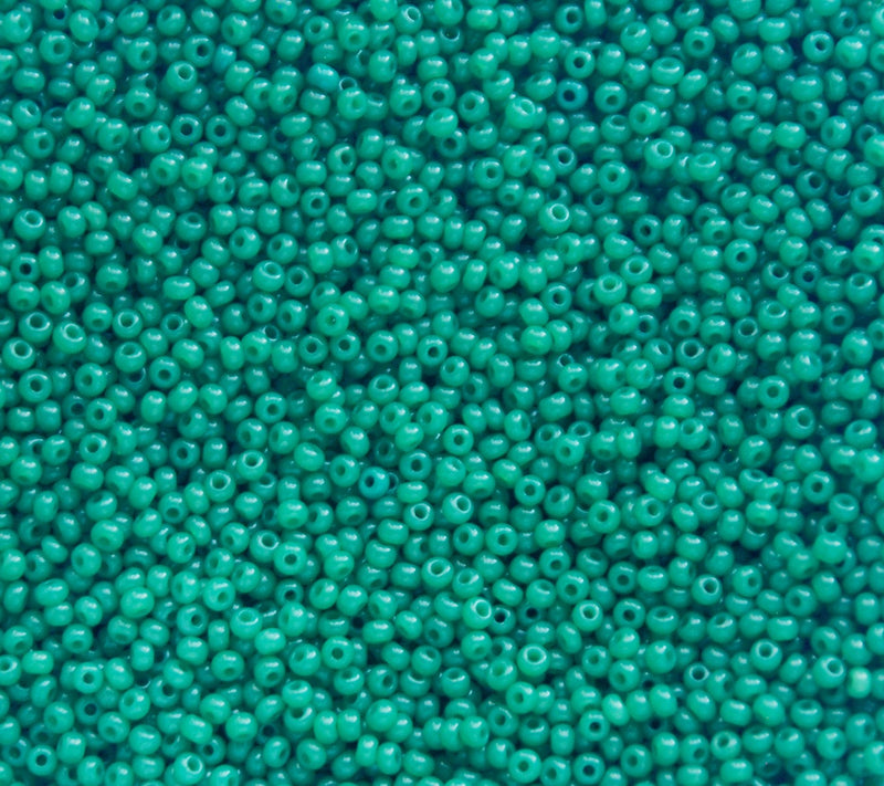 Oily Green Czech Seed Beads, 10/0 (Copy)