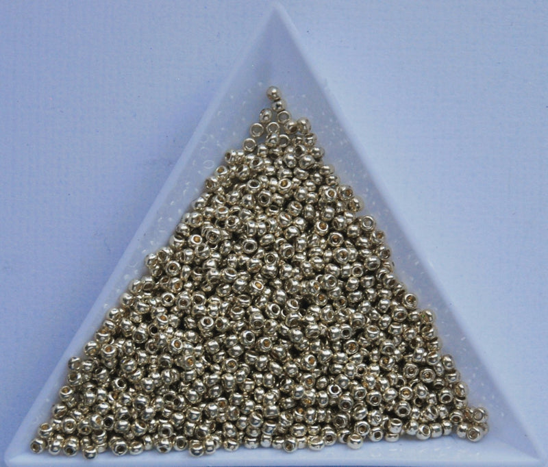 Metallic Light Silver Czech Seed Beads, 10/0